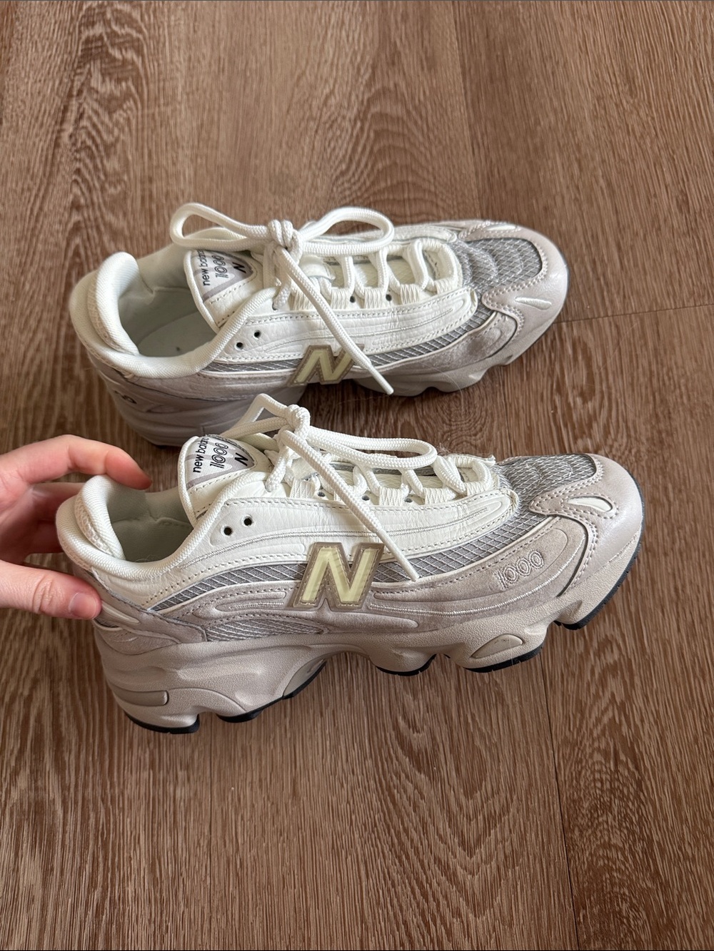 New Balance Chunky Sneakers in Cream and Light Gray